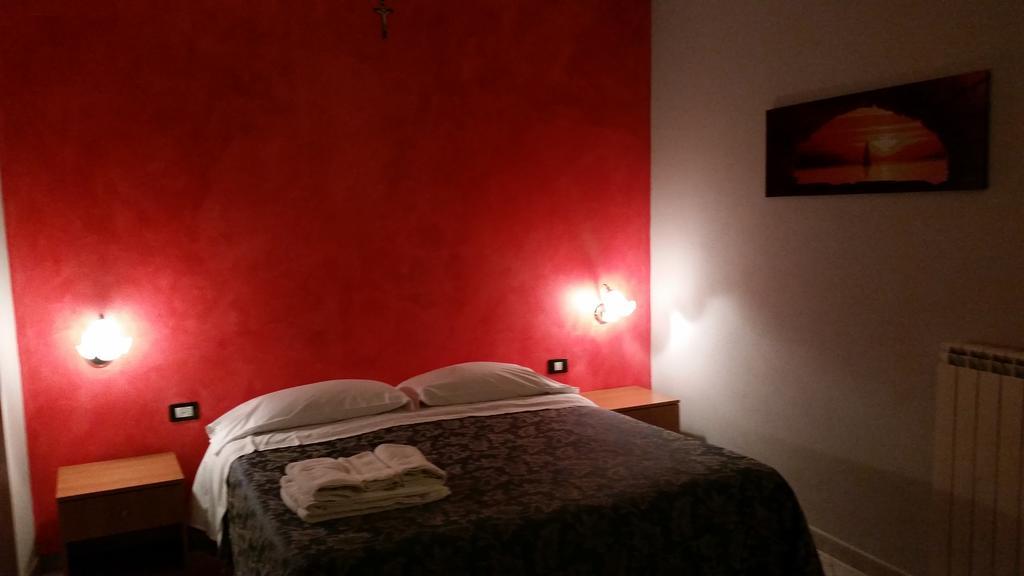 Albergo B&B Antica Trattoria Bacco Circello Екстериор снимка