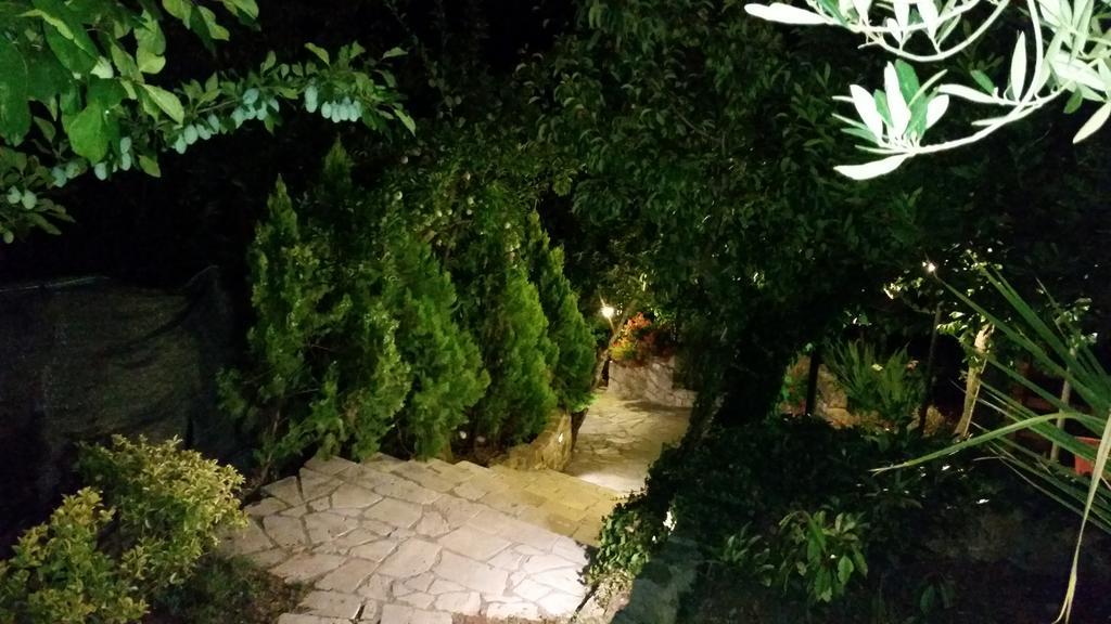 Albergo B&B Antica Trattoria Bacco Circello Екстериор снимка