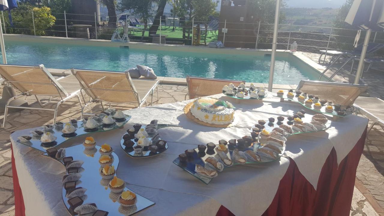 Albergo B&B Antica Trattoria Bacco Circello Екстериор снимка